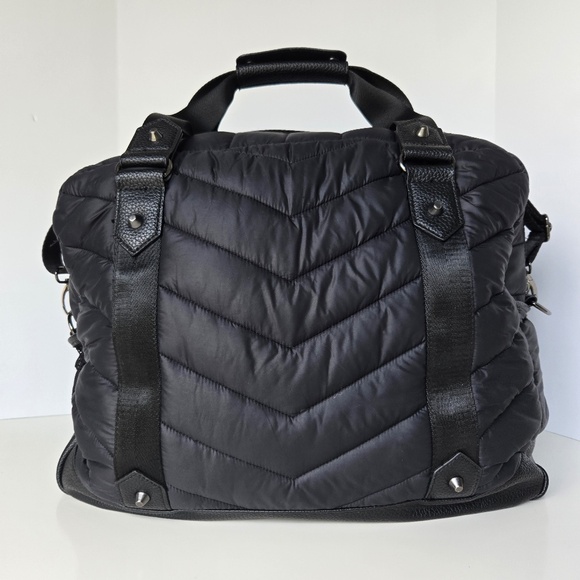 Cynthia Rowley Handbags - CYNTHIA ROWLEY Large Duffle Weekender Overnight Bag Detachable Strap